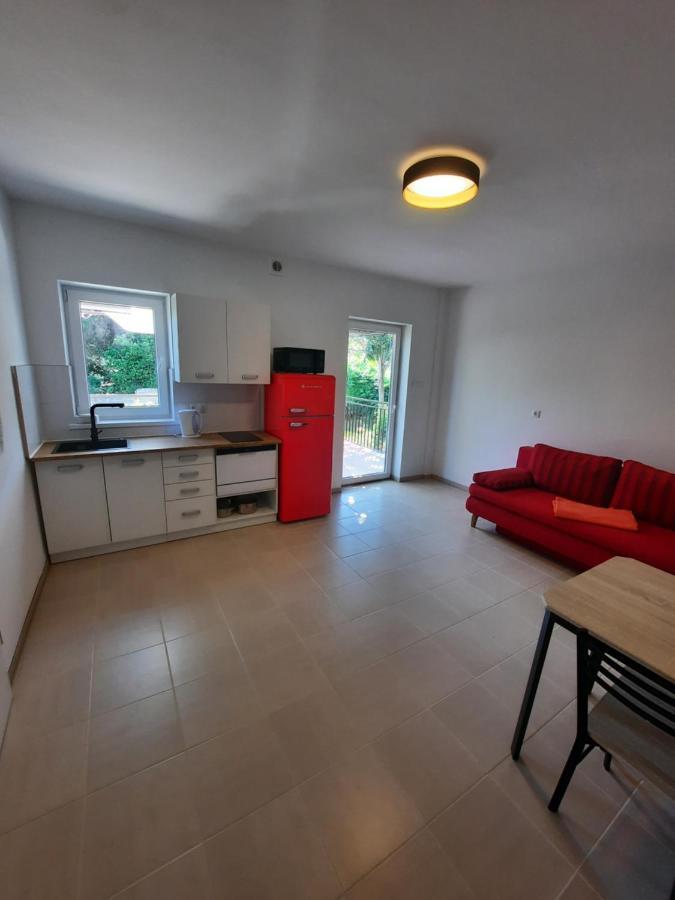 Appartements Lena. Premantura Exterior foto